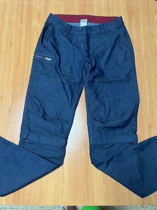 Pantalón vaquero desmontable montaña y trekking