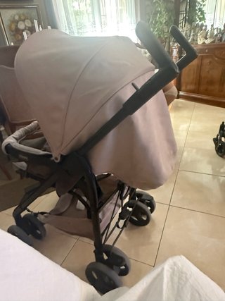 Carro de bebé marca Chico