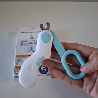 Cortauñas LED para mascotas - Nuevo