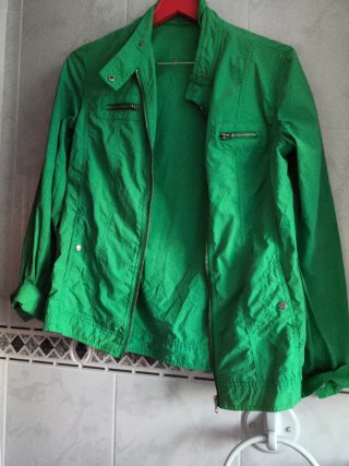 Chubasquero fino verde