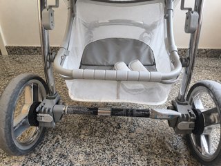 Carrello Bébécar Bianco con Culla e Borsa