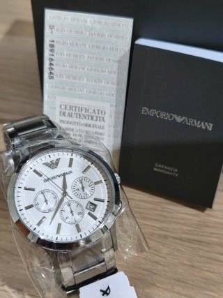 Reloj Emporio Armani Cronógrafo Plata