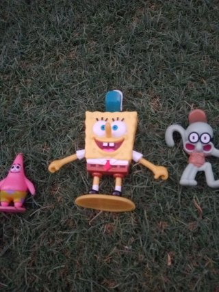 Muñecos Bob Esponja y Patricio