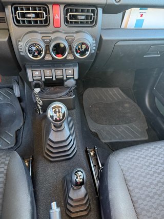 Suzuki Jimny 2024