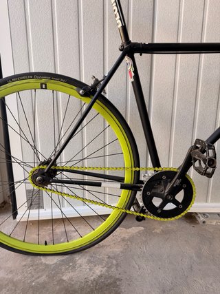 Bicicleta Fixie Negra Ruedas Verdes