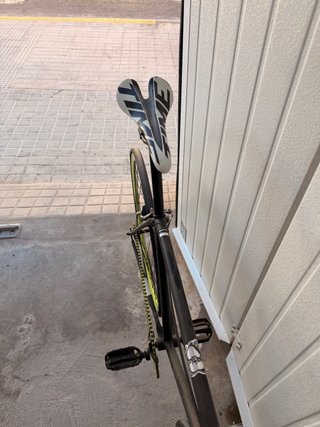 Bicicleta Fixie Negra Ruedas Verdes