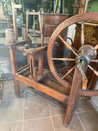 Rueca antigua de madera