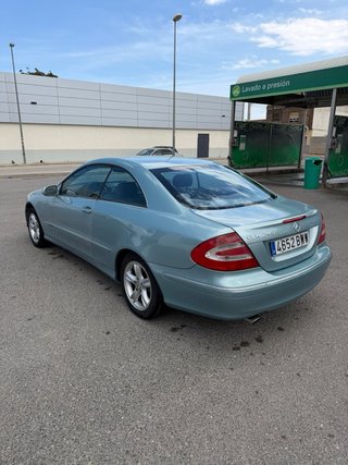 Mercedes-Benz  CLK 2002