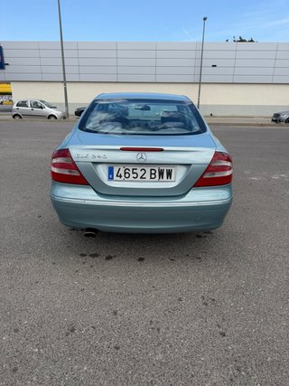 Mercedes-Benz  CLK 2002