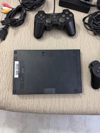 PlayStation 2 Slim Nera + Accessori