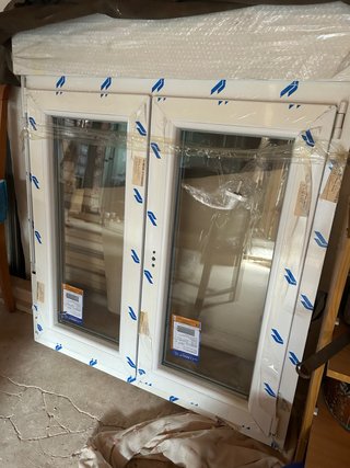 Ventana PVC blanca doble cristal oscilobatiente