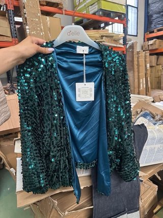 LOTE ROPA NUEVA ITALIANA DE CALIDAD