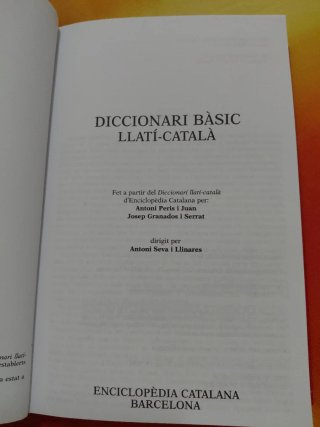 Diccionari bàsic llatí-català