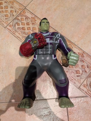 Muñeco Hulk con Sonido