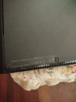 PlayStation 3 SuperSlim Negra CECH-4204C X