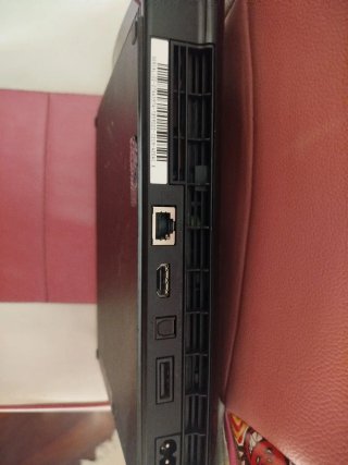 PlayStation 3 SuperSlim Negra CECH-4204C X