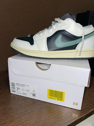 Nike Air Jordan 1 Low Negro Blanco Verde menta