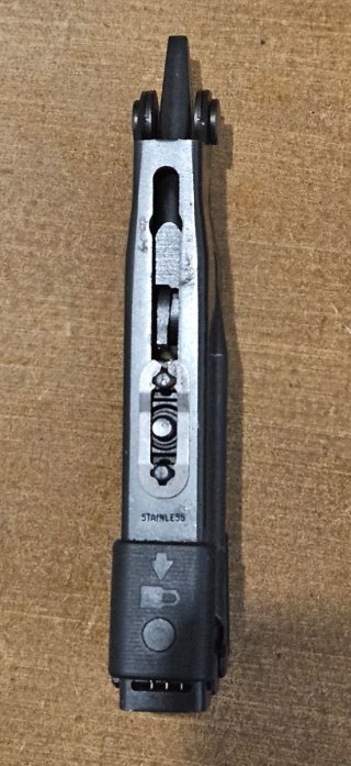 Multiutensile Gerber MP-600 DET EOD