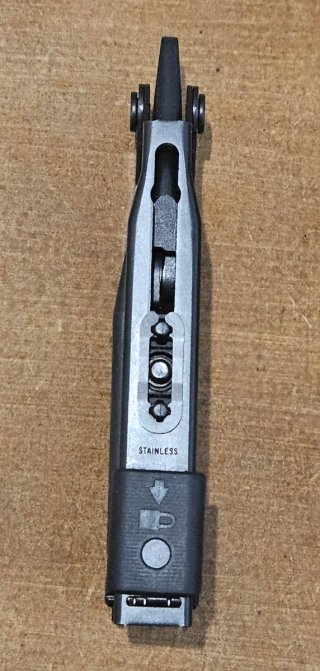Multiutensile Gerber MP-600 DET EOD