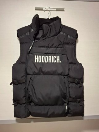 Hoodrich chaleco negro