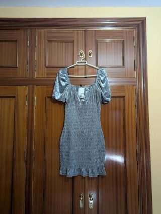 Vestido plateado fiesta