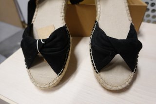 Alpargatas Corina Negras Talla 39 Nuevas