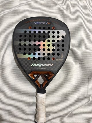 Pala de pádel Bullpadel Vertex 04