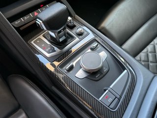 Audi R8 Audi R8 V10 FSI 456kW performance quattro S tro