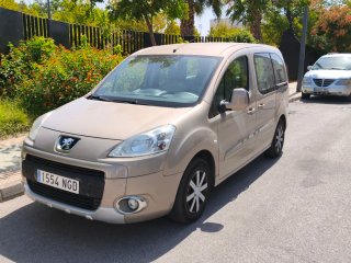 Peugeot Partner 2011