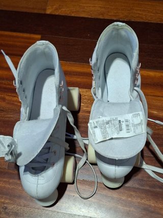 Pattini bianchi taglia 38