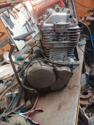 Motor Honda NX600 Dominator