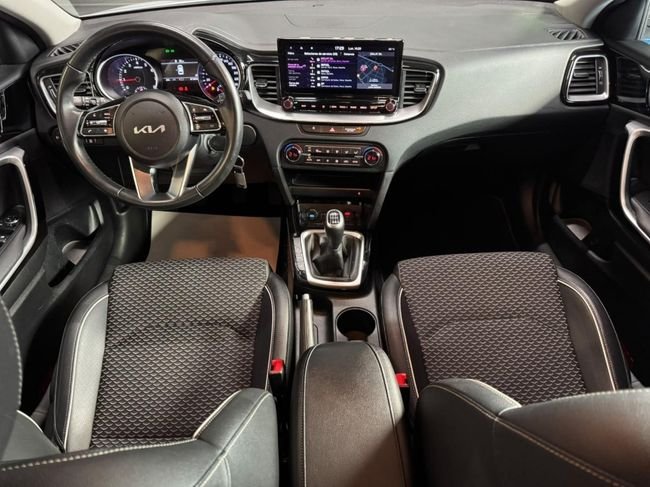 Kia cee'd 2022, foto 8