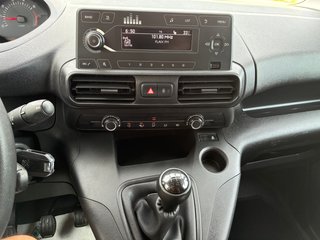 PEUGEOT Partner Pro Standard 600kg BlueHDi 73kW