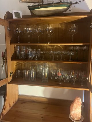 Bufet comedor madera y cristal