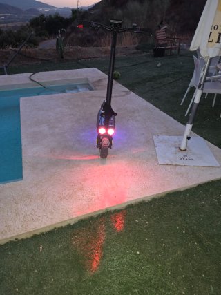Patinete Eléctrico Zwheel Zcougar homologado dgt