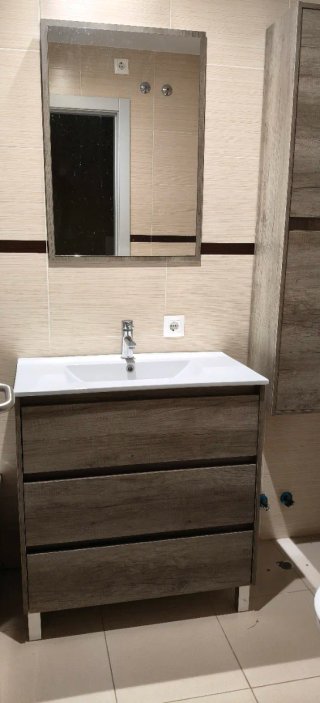 Conjunto muebles de baño, lavabo y espejo