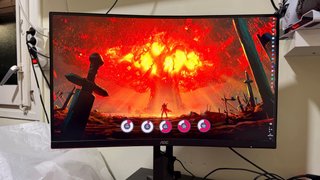 PC Gaming con Monitor AOC Curvo