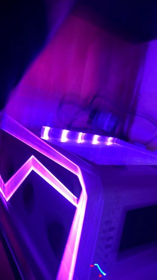 PC Gaming con Monitor AOC Curvo