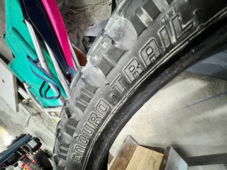 Neumaticos moto adventure trail mixtos