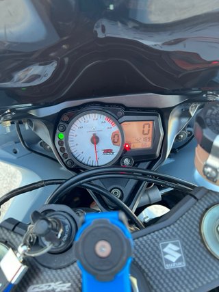Suzuki GSXR 600 K7
