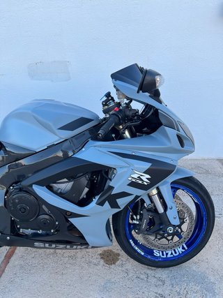 Suzuki GSXR 600 K7