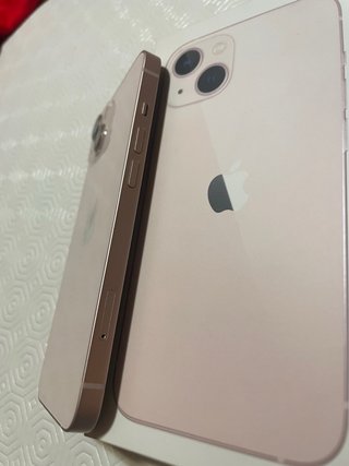 iPhone 13 128GB Rosa + Funda nueva + cable apple