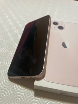 iPhone 13 128GB Rosa + Funda nueva + cable apple