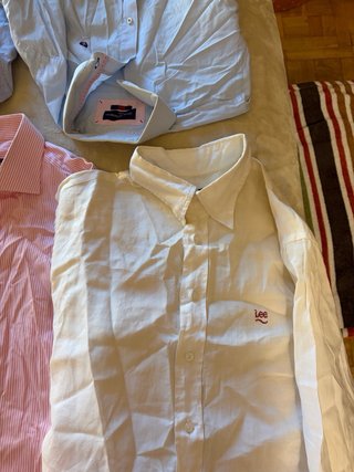 Confezione di camicie da uomo varie