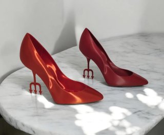 Scarpa diavolo veste prada arredo casa