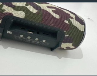 Altavoz Bluetooth JBL Camuflaje