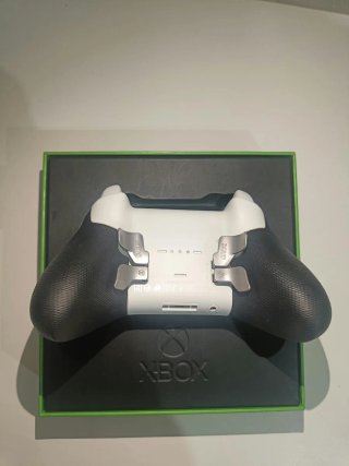 Controller Xbox Elite Series 2 (Xbox, PC)