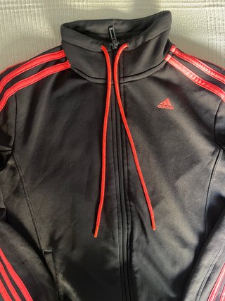 Chaqueta Adidas negra y rosa Talla XS