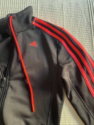 Chaqueta Adidas negra y rosa Talla XS