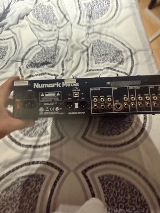 Numark M6 USB Mesa de Mezclas